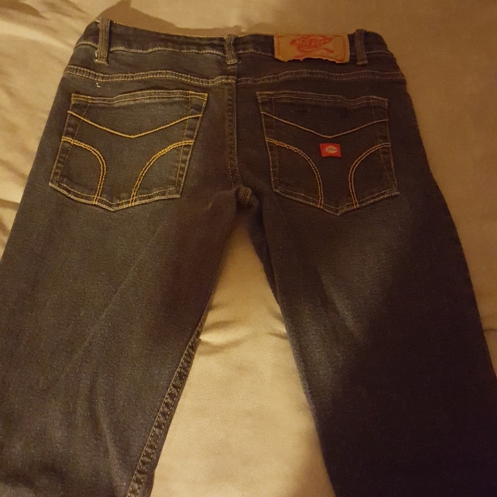 Jeans - Picture 2 of 4